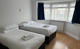 Brentwood Guest House Hotel